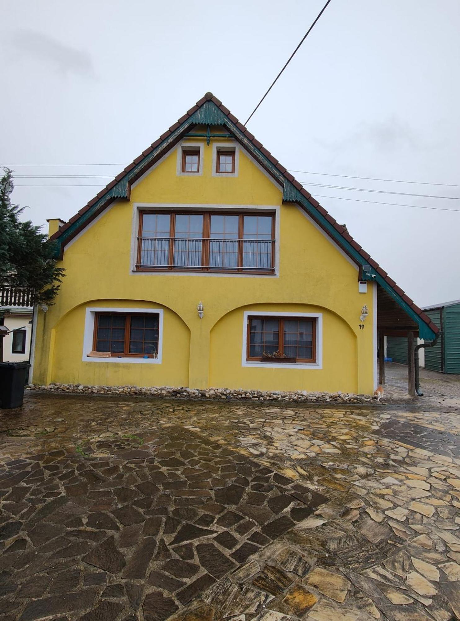 Апартаменти Pension Donaublick Grein 2 In Stifterstrasse19. Екстер'єр фото