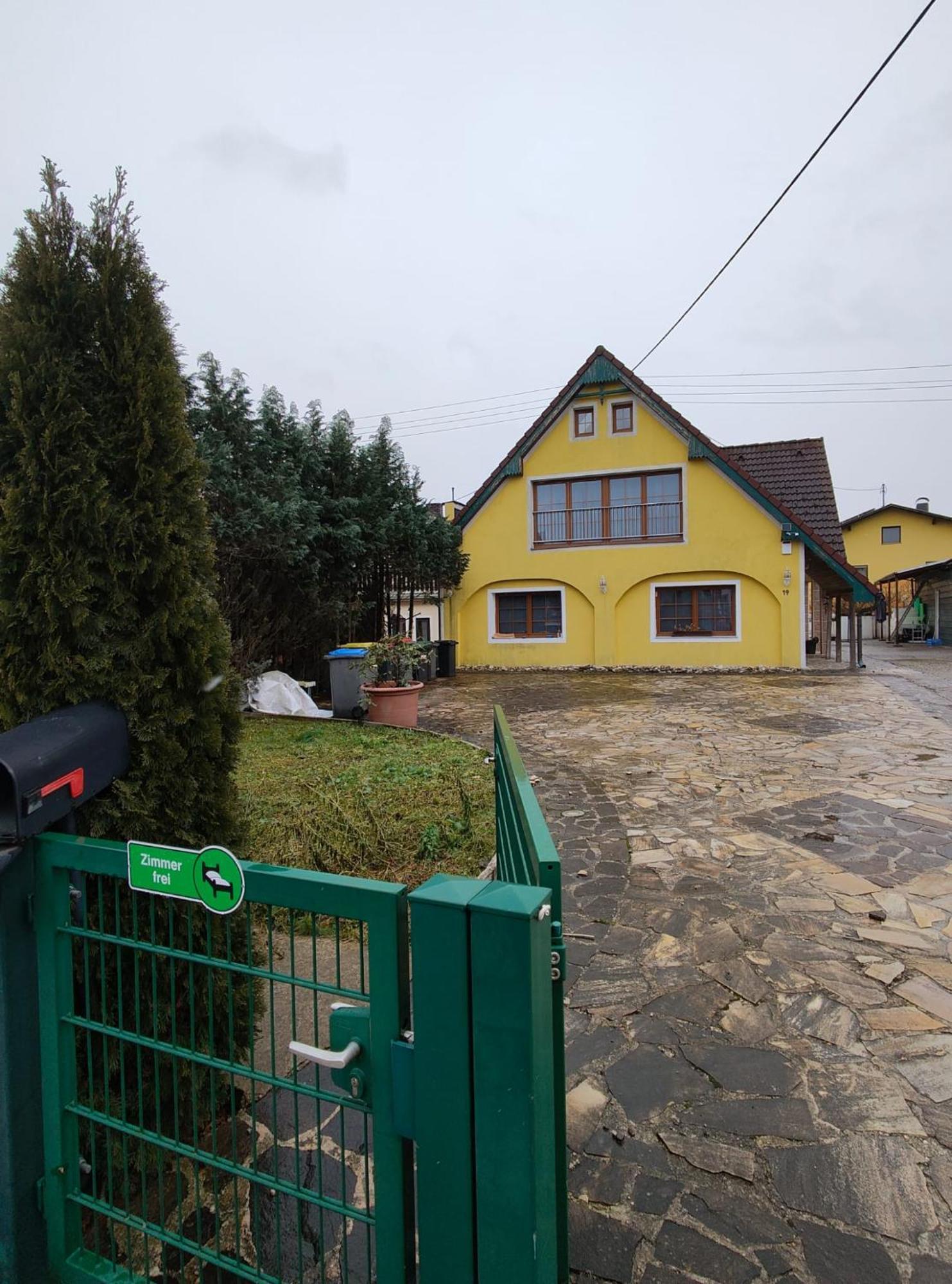 Апартаменти Pension Donaublick Grein 2 In Stifterstrasse19. Екстер'єр фото